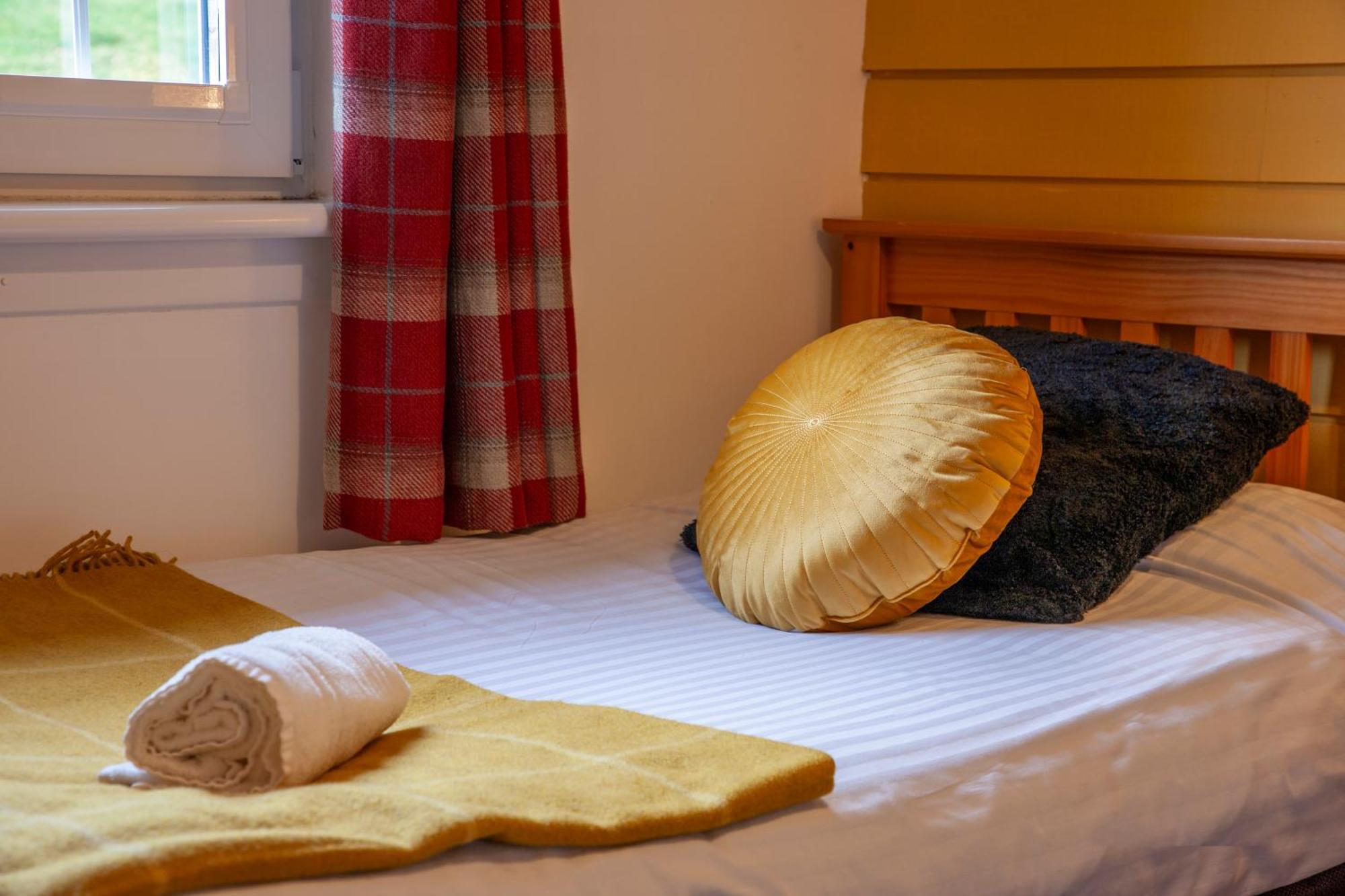Appin Holiday Homes -Caravans, Lodges, Shepherds Hut And Train Carriage Stays Exterior foto
