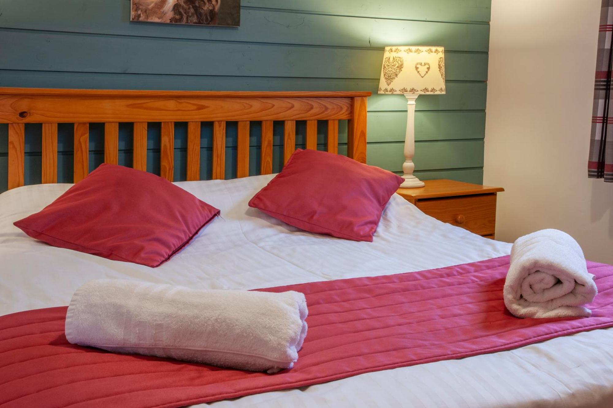 Appin Holiday Homes -Caravans, Lodges, Shepherds Hut And Train Carriage Stays Exterior foto