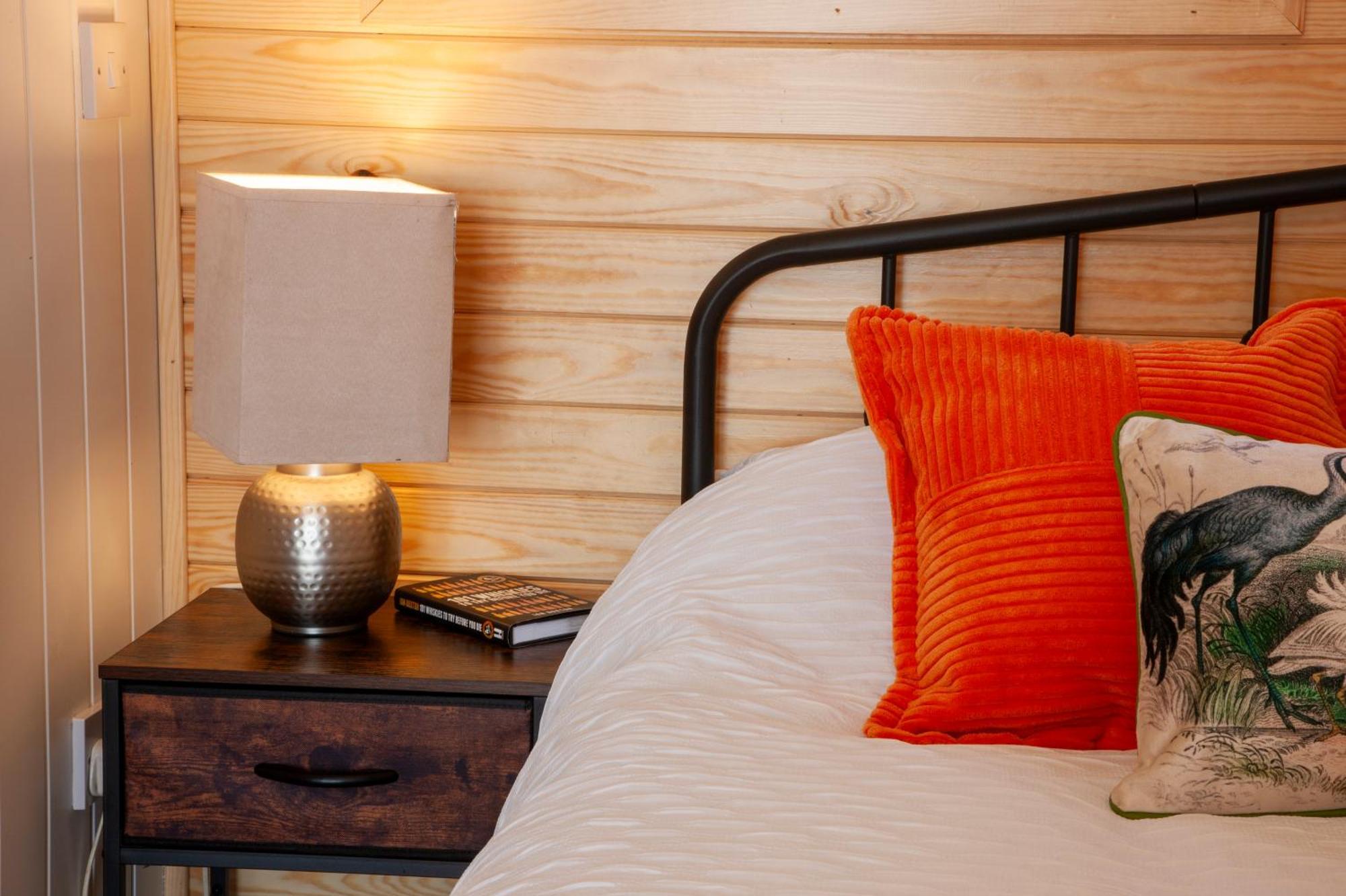 Appin Holiday Homes -Caravans, Lodges, Shepherds Hut And Train Carriage Stays Exterior foto