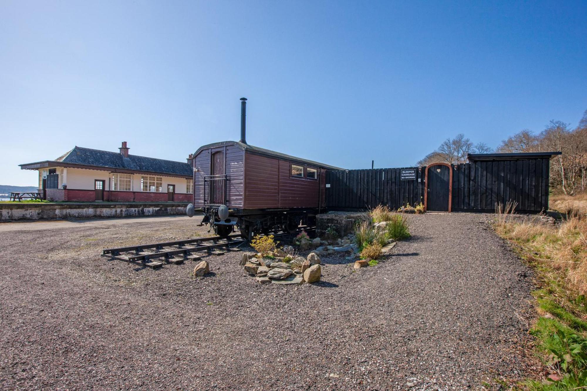 Appin Holiday Homes -Caravans, Lodges, Shepherds Hut And Train Carriage Stays Exterior foto